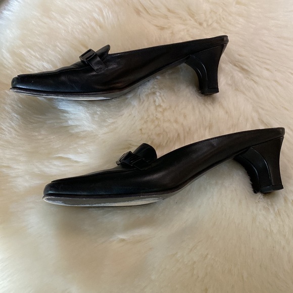 Salvatore Ferragamo Black Leather Healed Mules | Size 8 - Picture 2 of 4